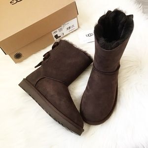 UGG Bailey Twinface Bow Back Boots - Choco